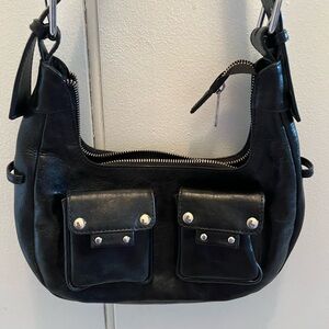 Nunoo Shoulder Bag